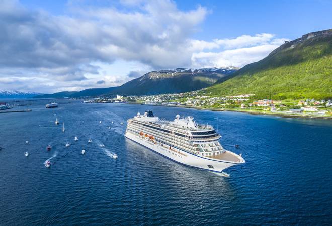 Cruise holidays at sea